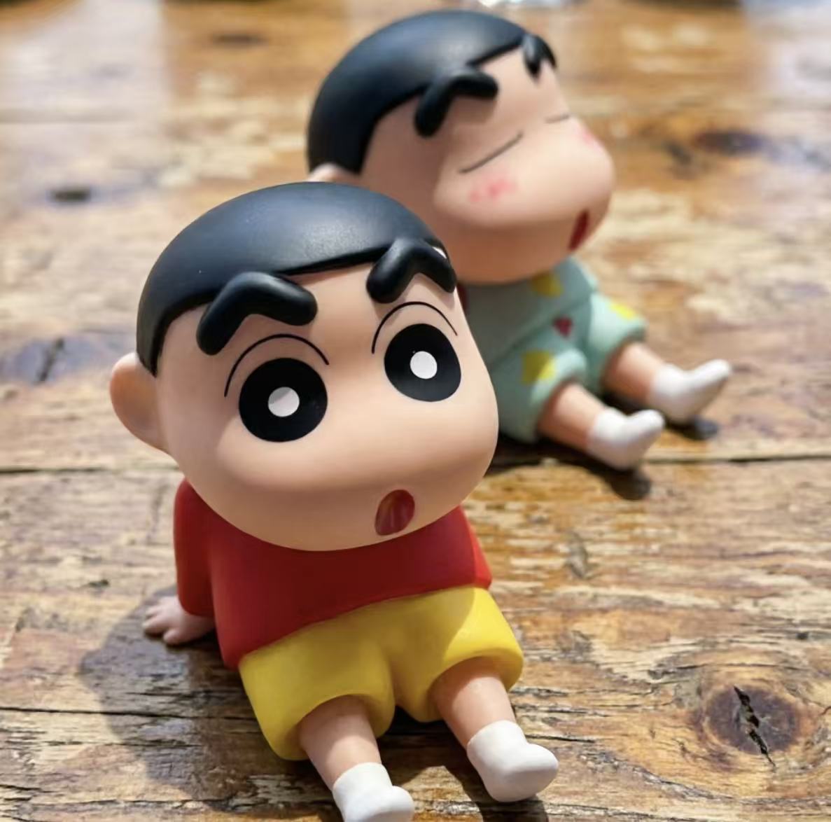 Crayon Shin Chan Desktop Decor - đánh giá và giá Home Office Romance Manga